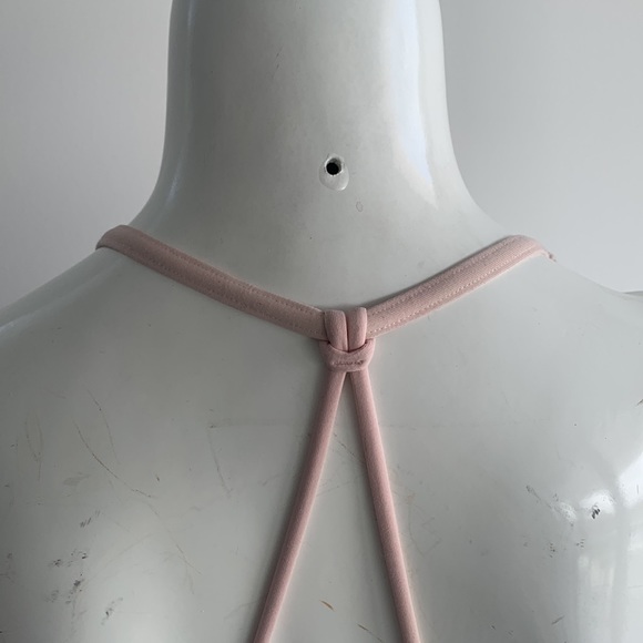 Athleta women’s light pink push-up bikini top, adjustable straps, size L - Picture 5 of 13